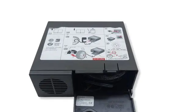 Audi Q5 SQ5 Tire air pump compressor 8P0012615A AIRCOMPRESSOR