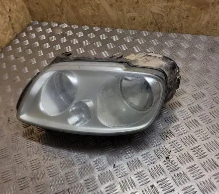 Volkswagen Caddy Headlight/headlamp 2K0941005B 4VFX13006AF