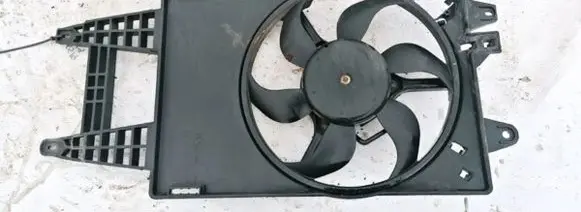 Fiat Punto (188) Radiator cooling fan shroud
