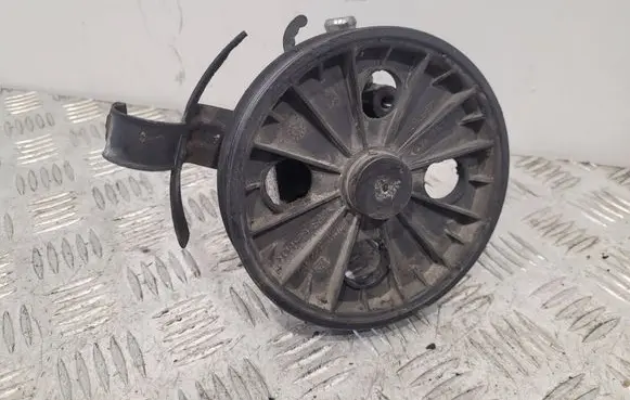 Volvo XC70 Power steering pump 8683376 7613955139