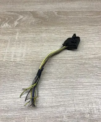 BMW 5 E60 E61 Plug wire 8364654