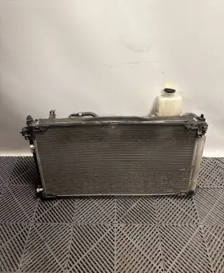 Toyota C-HR I Radiator set 163630T200
