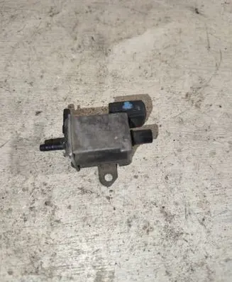 Audi A6 S6 C5 4B Vacuum valve 025906263h