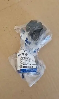 Ford Focus Gearbox mount 1235847