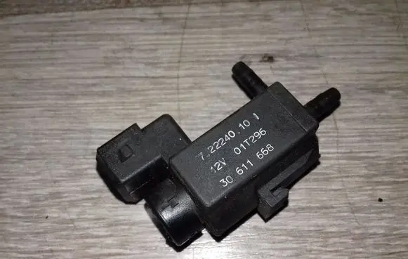 Volvo S60 Vacuum valve 72224010 30611668