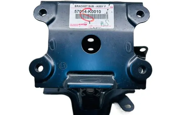 Toyota Yaris XP210 Front bumper support beam OYT26113 57014-K0010
