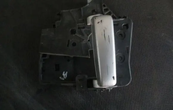 Peugeot Partner Rear door interior handle 9682100677