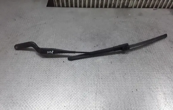 Ford Focus C-MAX Windshield/front glass wiper blade 3M5117526AA