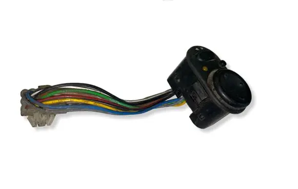 Opel Frontera A Wing mirror switch 90306693