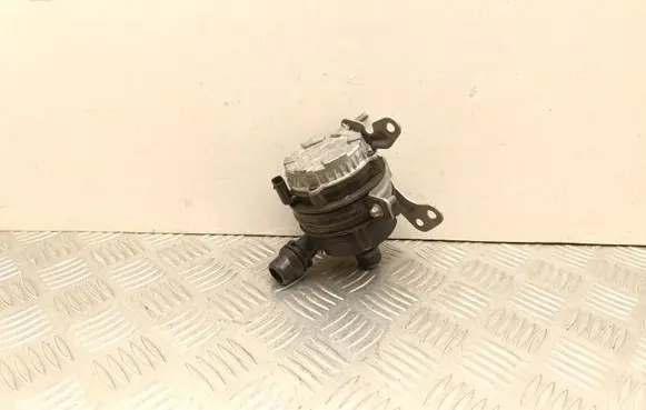 Mercedes-Benz EQA Electric auxiliary coolant/water pump A0005002686