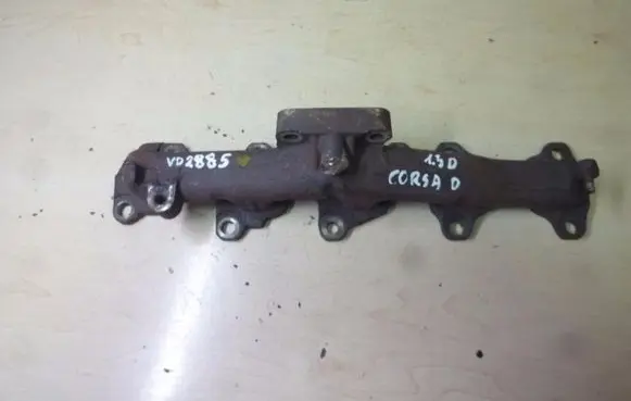 Opel Corsa D Exhaust manifold 73501340 VD2885