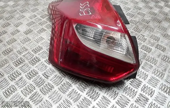 Ford Focus Rear/tail lights BM5113405A BM5113405B
