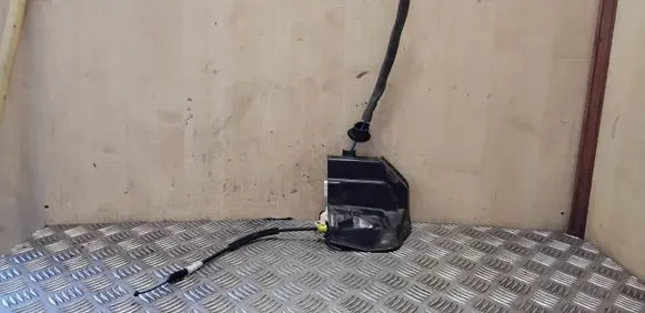 Audi A8 S8 D4 4H Rear door lock 8K0839015C