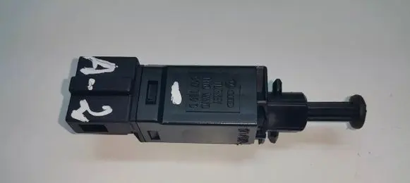 Audi A2 Brake pedal sensor switch 927189D