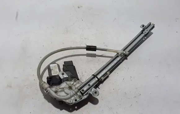 Renault Laguna II Rear window lifting mechanism without motor 8200008330