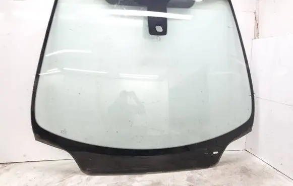 Peugeot 307 CC Front windscreen/windshield window 43R008594 E000257 DOT24M122AS1
