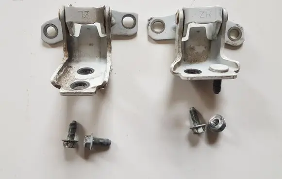 Mazda CX-5 Rear door hinge set KD5372210 KD5372240 KD5373210