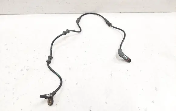 Mercedes-Benz R W251 ABS brake wheel speed sensor A2515400817