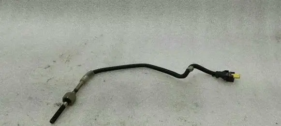 Mercedes-Benz GLC X253 C253 Exhaust gas temperature sensor A0009058904
