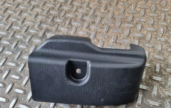Mazda CX-5 II Front passenger seat rail trim TK79686L0