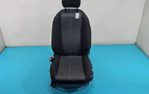 Opel Corsa F Front driver seat IMPRK1468219