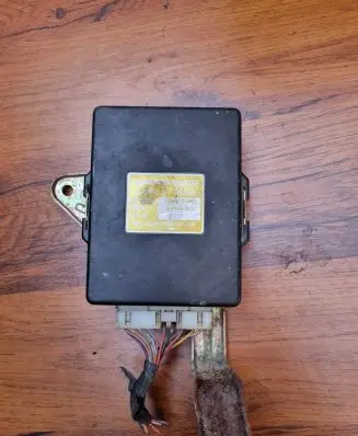 Nissan Sunny Other control units/modules 1106973Y01 M71ABB30
