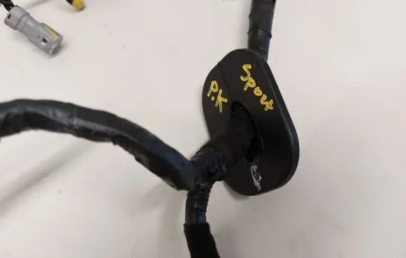 KIA Sportage Front door wiring loom 91615F1010