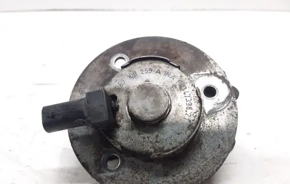 Audi A5 8T 8F Camshaft vanos timing valve 06J109259A