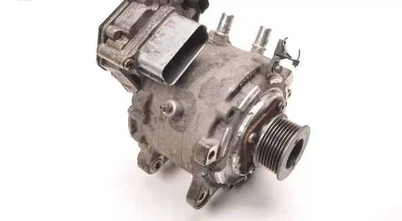 Volvo V60 Generator/alternator 30659150