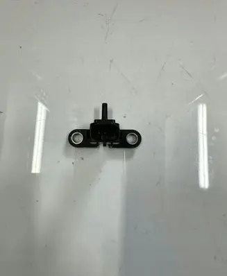 Toyota Yaris XP210 Air pressure sensor 8942133010 89421-33010