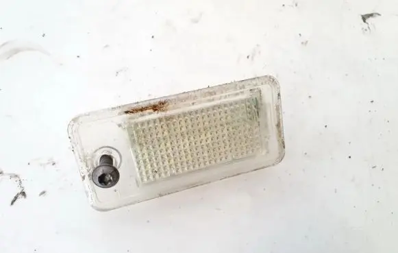Audi A4 S4 B6 8E 8H Number plate light e44399