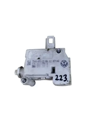 Volkswagen Golf IV Tailgate boot lock/latch motor 1J6862159B