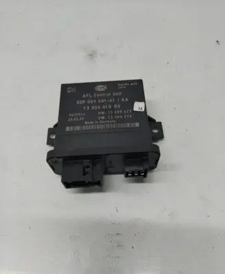 Opel Insignia A Light module LCM 5DF00904161 13285677 13304410