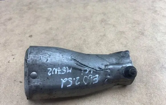 BMW 5 E60 E61 Heat shield in engine bay 7797685 11627797685