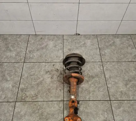 Mercedes-Benz CLK A209 C209 Front shock absorber/damper 87501077