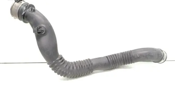 BMW 1 E81 E87 Intercooler hose/pipe 7797481 7807096 11617797481