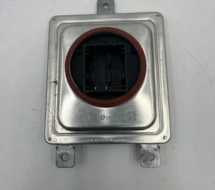 BMW X3 G01 Headlight ballast module Xenon E061708 6576198