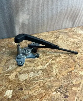 Jaguar I-Pace Rear window wiper mechanism 