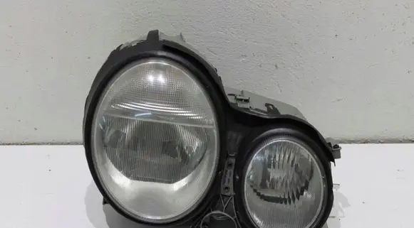Mercedes-Benz E W210 Headlight/headlamp