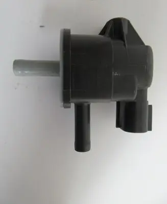 Toyota Auris E180 Vacuum valve 90910TC002