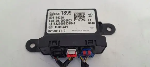 Opel Insignia B Parking PDC control unit/module 84211899