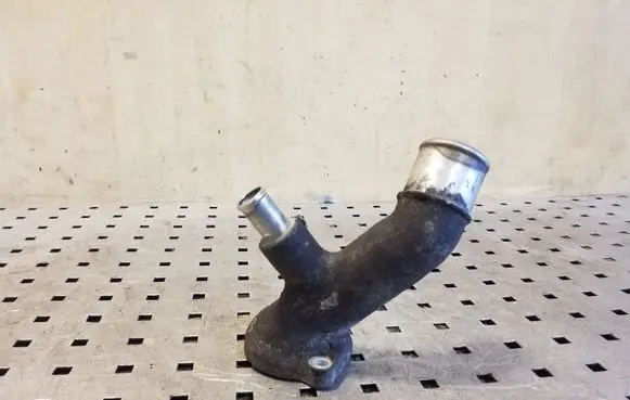 KIA Sorento Engine coolant pipe/hose