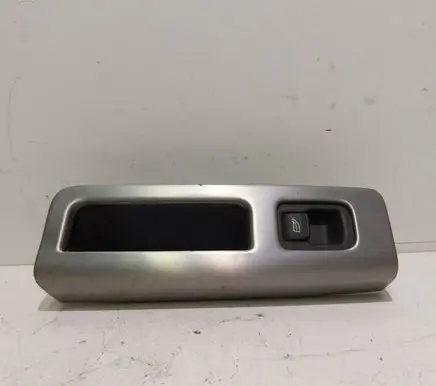 Volvo S40 Electric window control switch 8663813