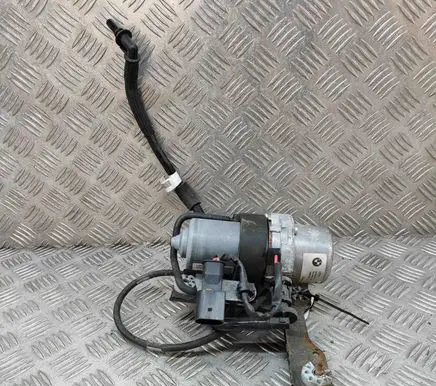 BMW 5 G30 G31 Vacuum pump 6880628