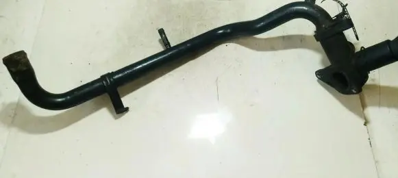 Audi A4 S4 B5 8D Engine coolant pipe/hose 8d0819371h