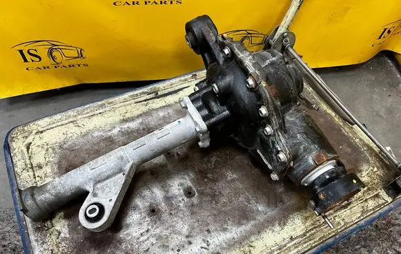 Ford Bronco Front differential MB3W3B079HFG