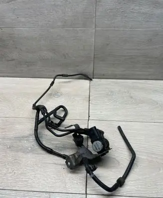 Volkswagen PASSAT B7 Valve vacuum 03L131051BH 11112011 05112010