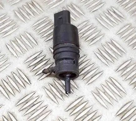 BMW 5 F10 F11 Windscreen/windshield washer pump 3240479 13264011