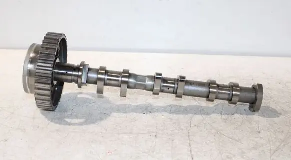 Peugeot 2008 I Camshaft 9675437180 9813097380