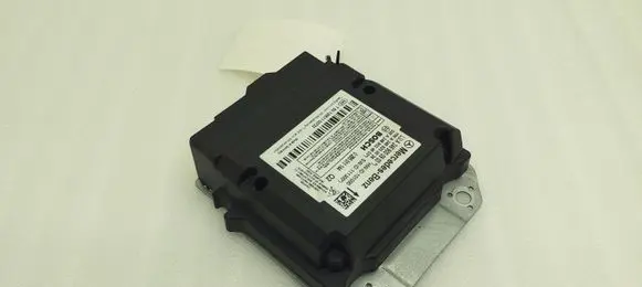 Mercedes-Benz B W246 W242 Airbag control unit/module A2469000903 A2468200026